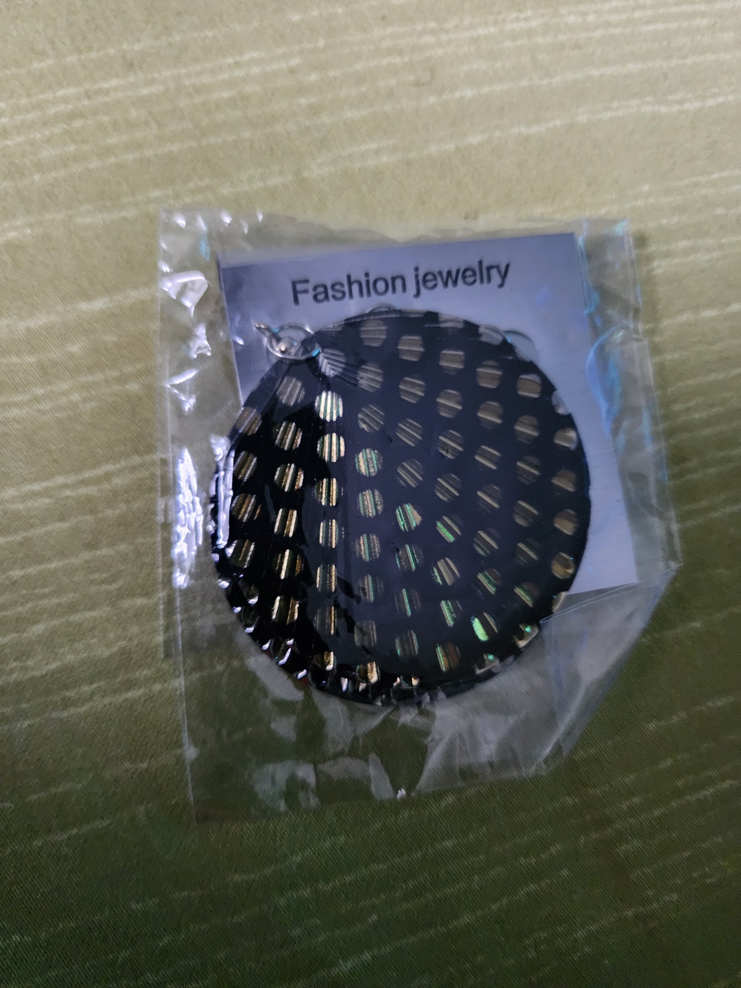 1PC EARRINGS