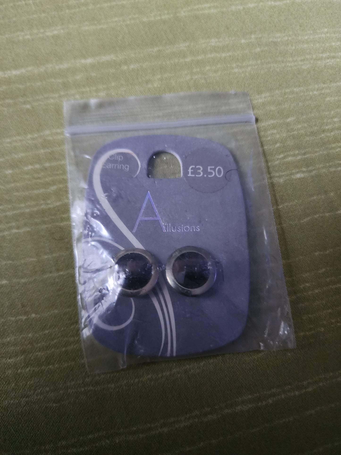 1PC EARRINGS