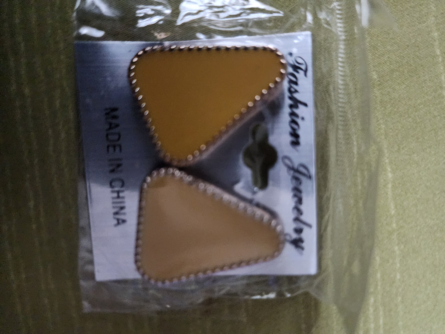 1PC EARRINGS