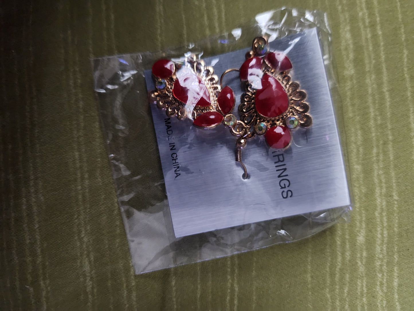 1PC EARRINGS
