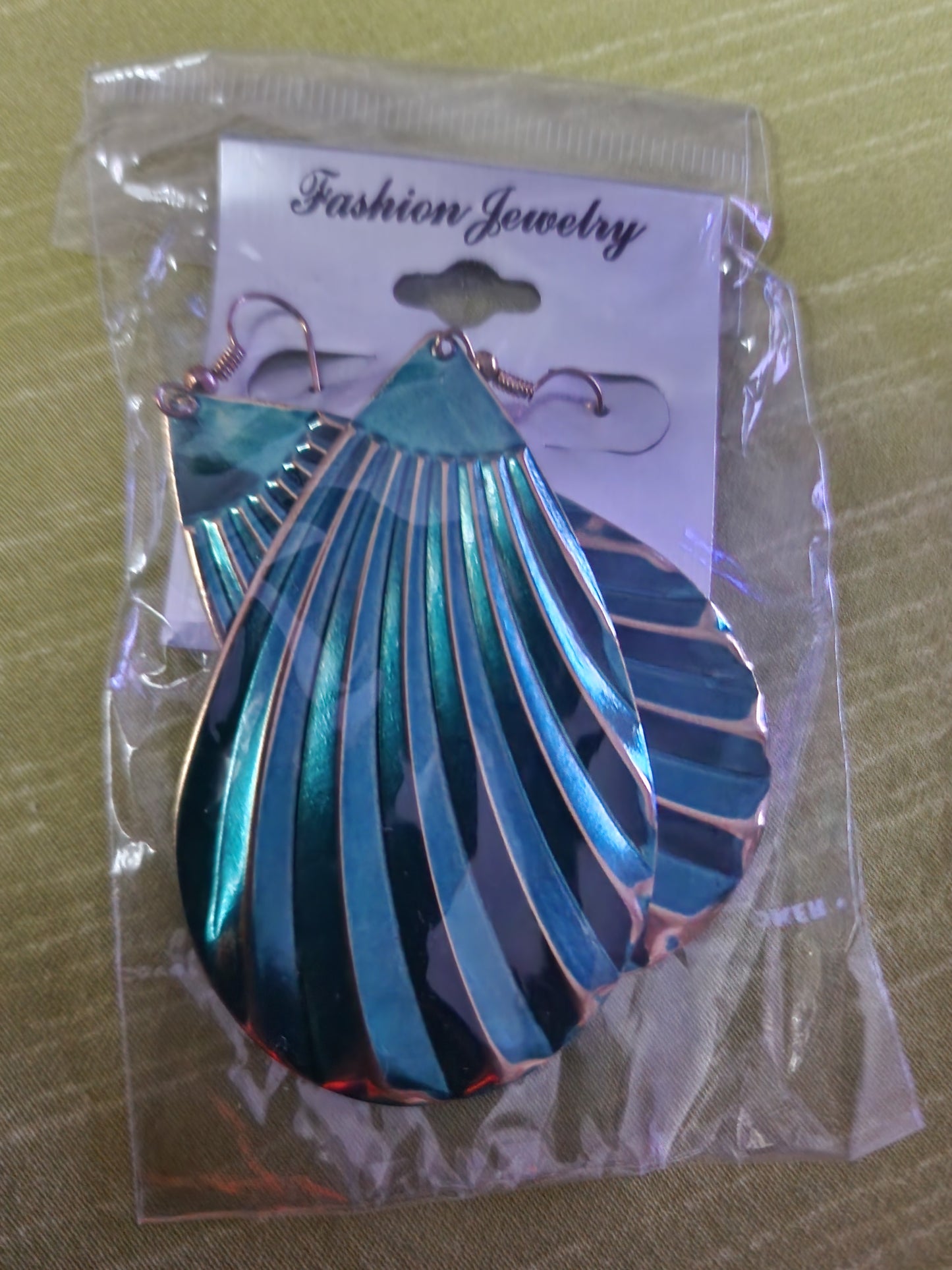 1PC EARRINGS