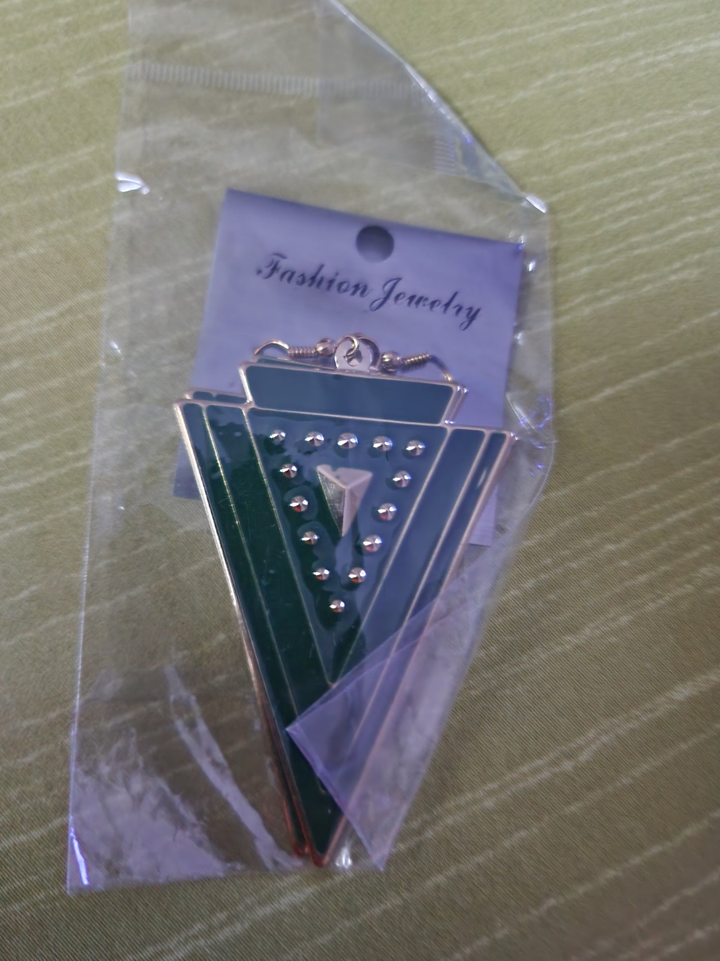 1PC EARRINGS