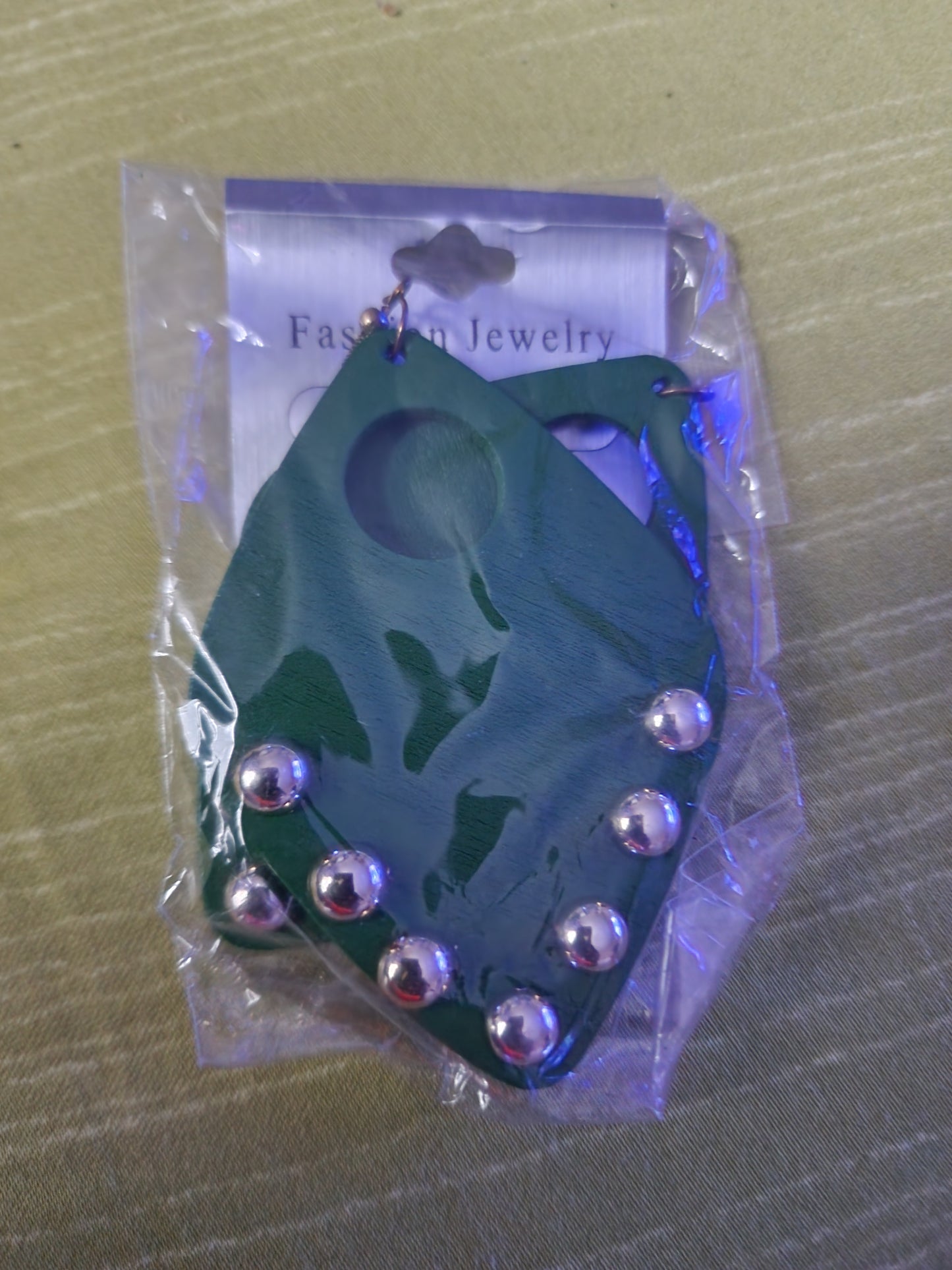 1PC EARRINGS