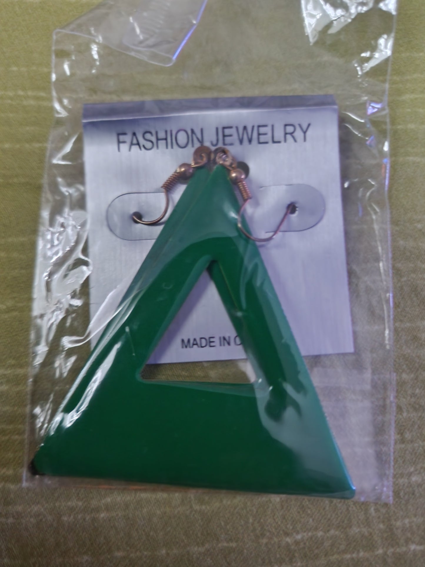 1PC EARRINGS