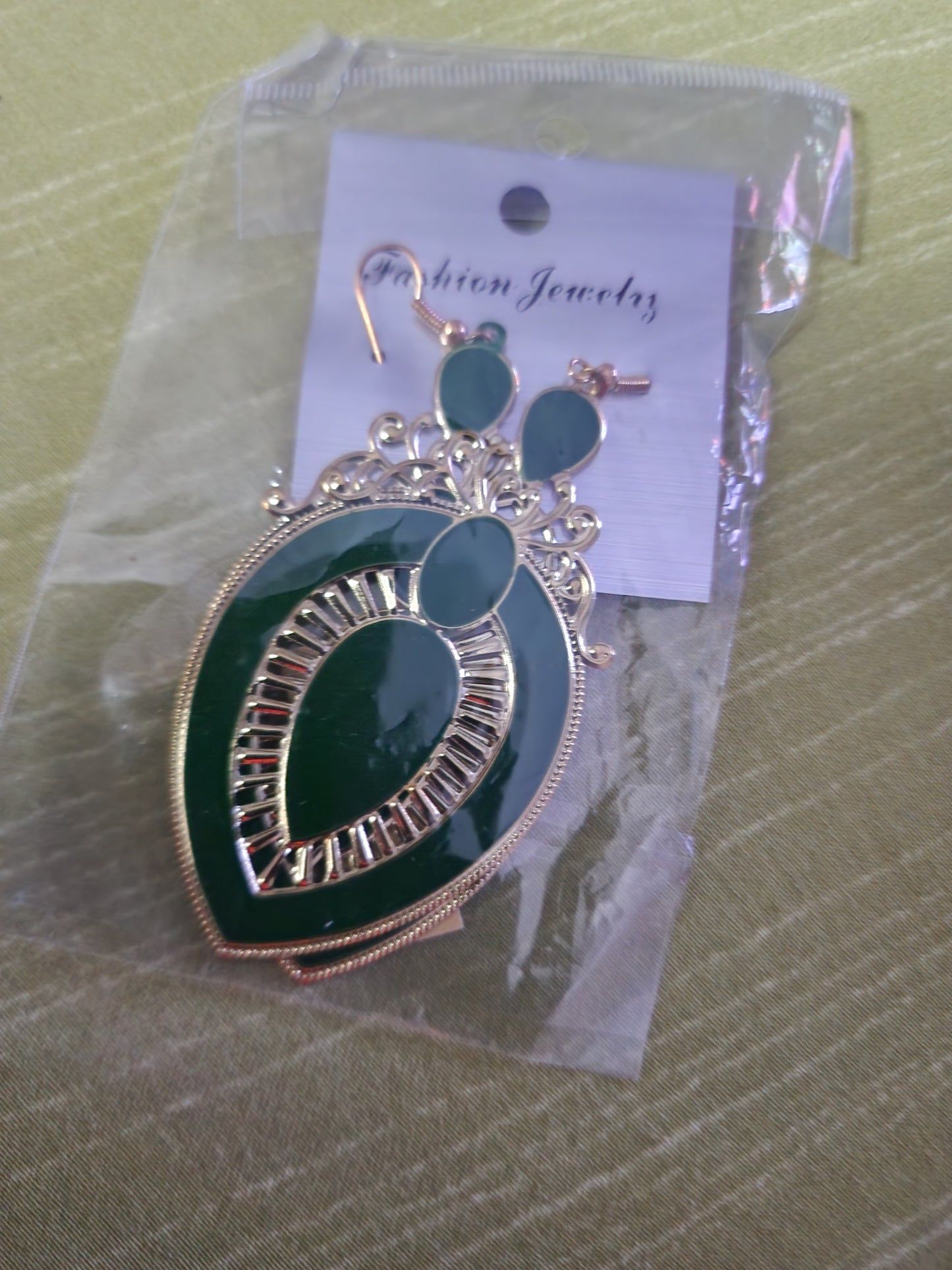 1PC EARRINGS